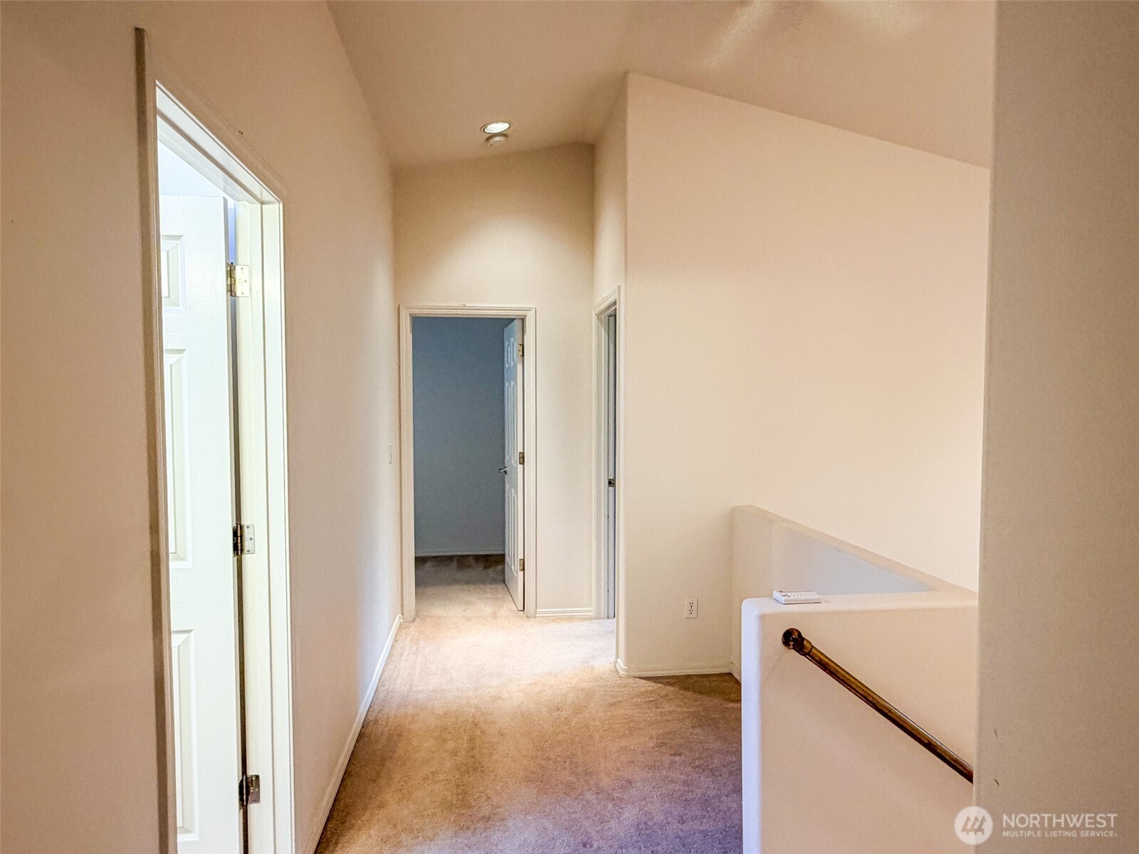 1344 Hancock Street Property Photo 25