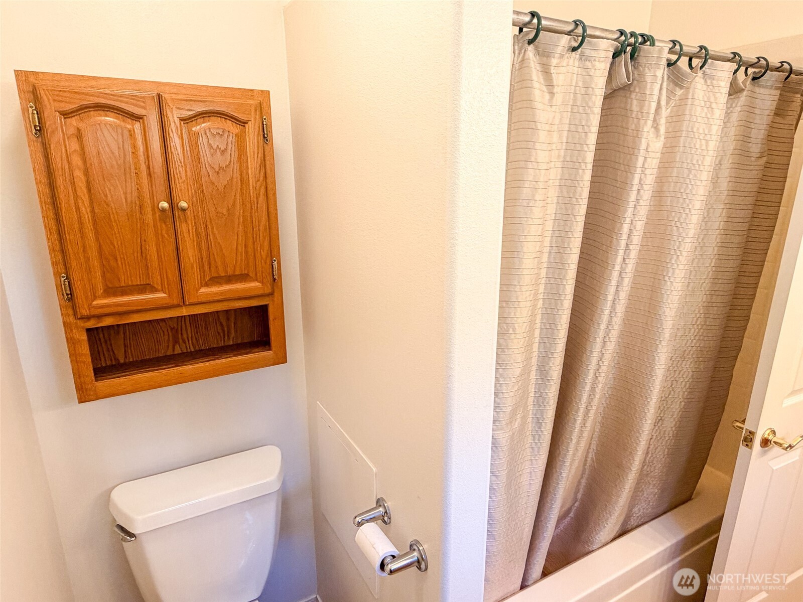 1344 Hancock Street Property Photo 26