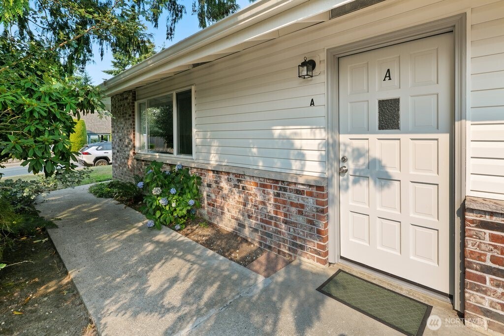 4512 216th Street 12a Property Photo 1