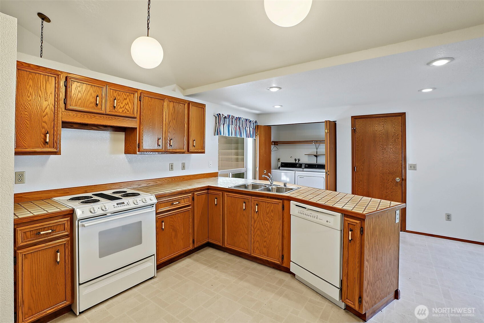 1334 Boise Street Property Photo 17