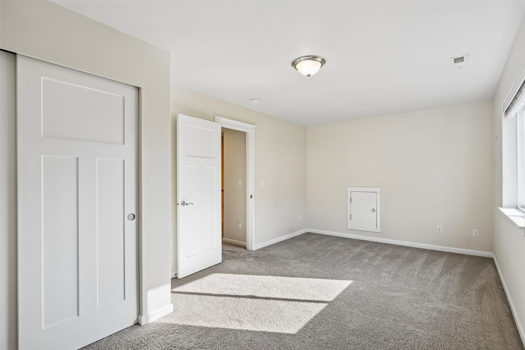 3904 23rd Street Property Photo 10