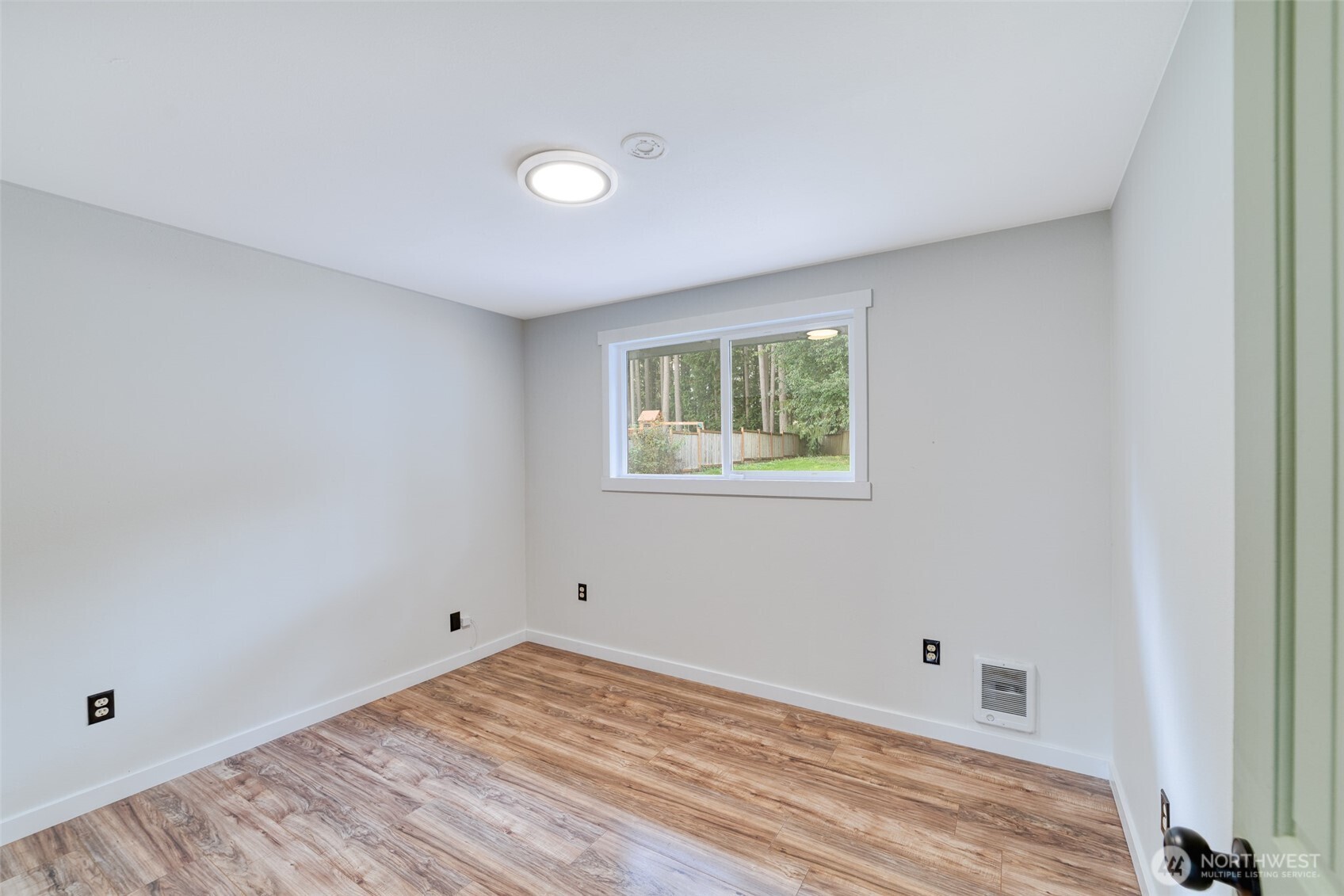 21502 106th Street Property Photo 7