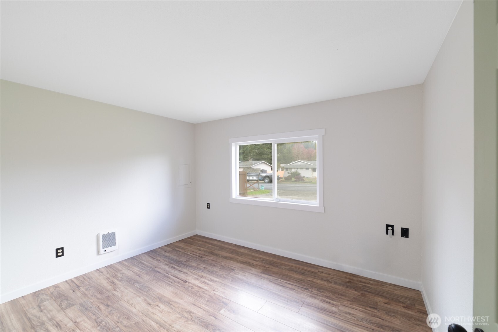 21502 106th Street Property Photo 14
