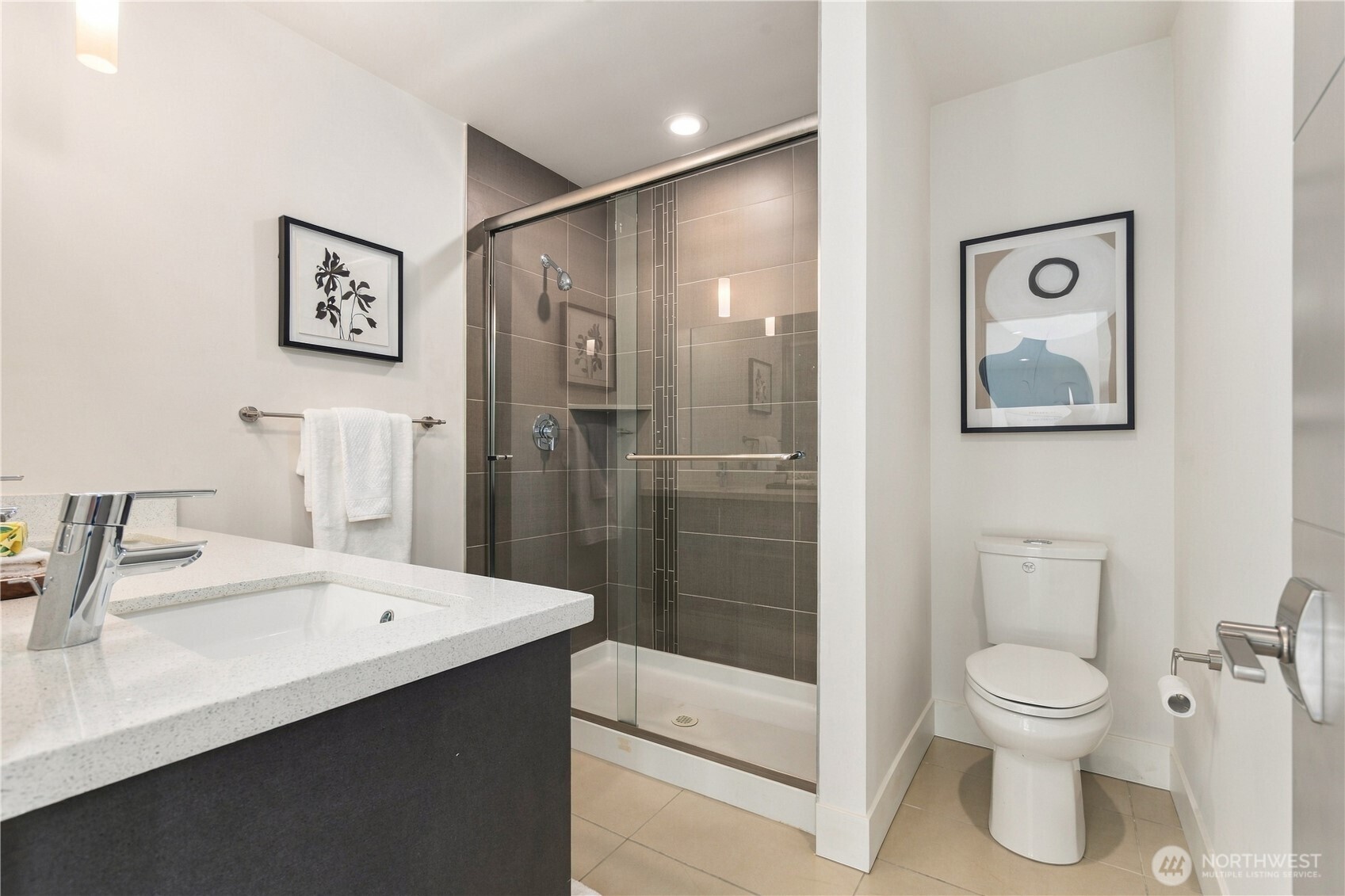 1768 Valentine Place Property Photo 18
