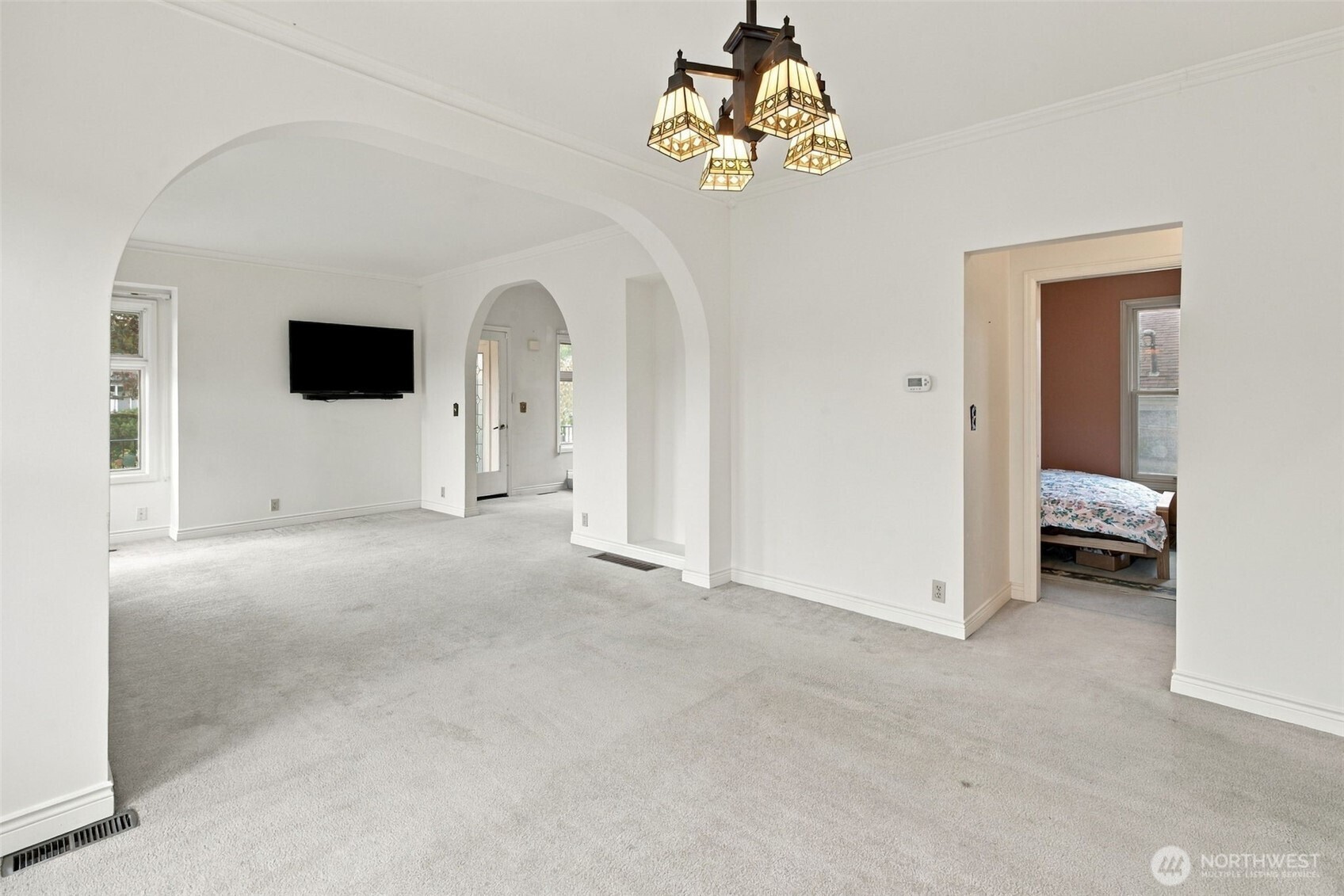 5240 S Dawson Street Property Photo 6