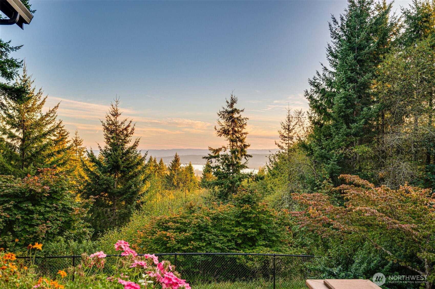 117 Riverscape Road Property Photo 2