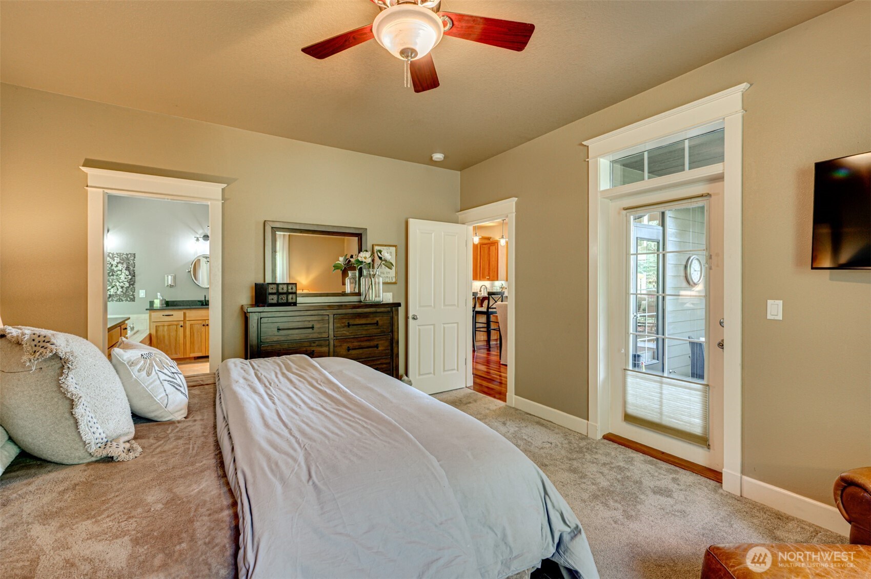 117 Riverscape Road Property Photo 13