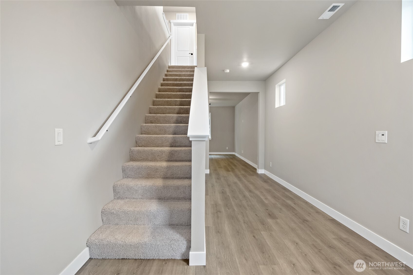 6169 Nw Bruggman Loop Property Photo 4