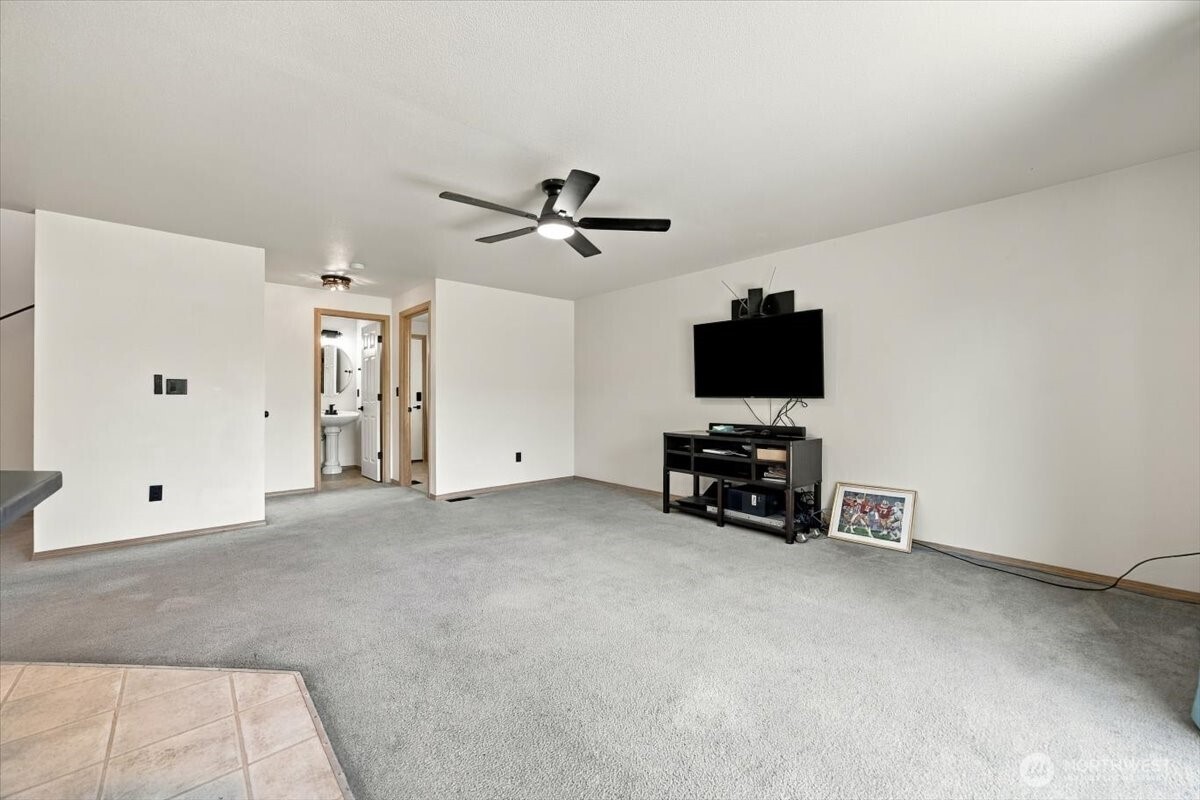 4617 Muris Lane Property Photo 16
