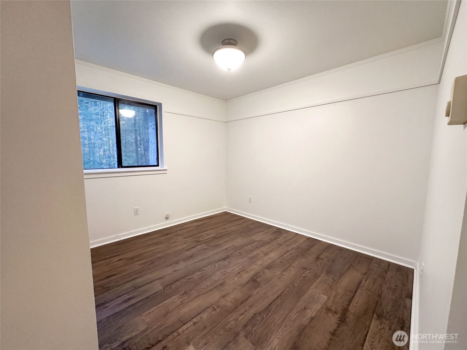 7423 Ebbert Drive Property Photo 17