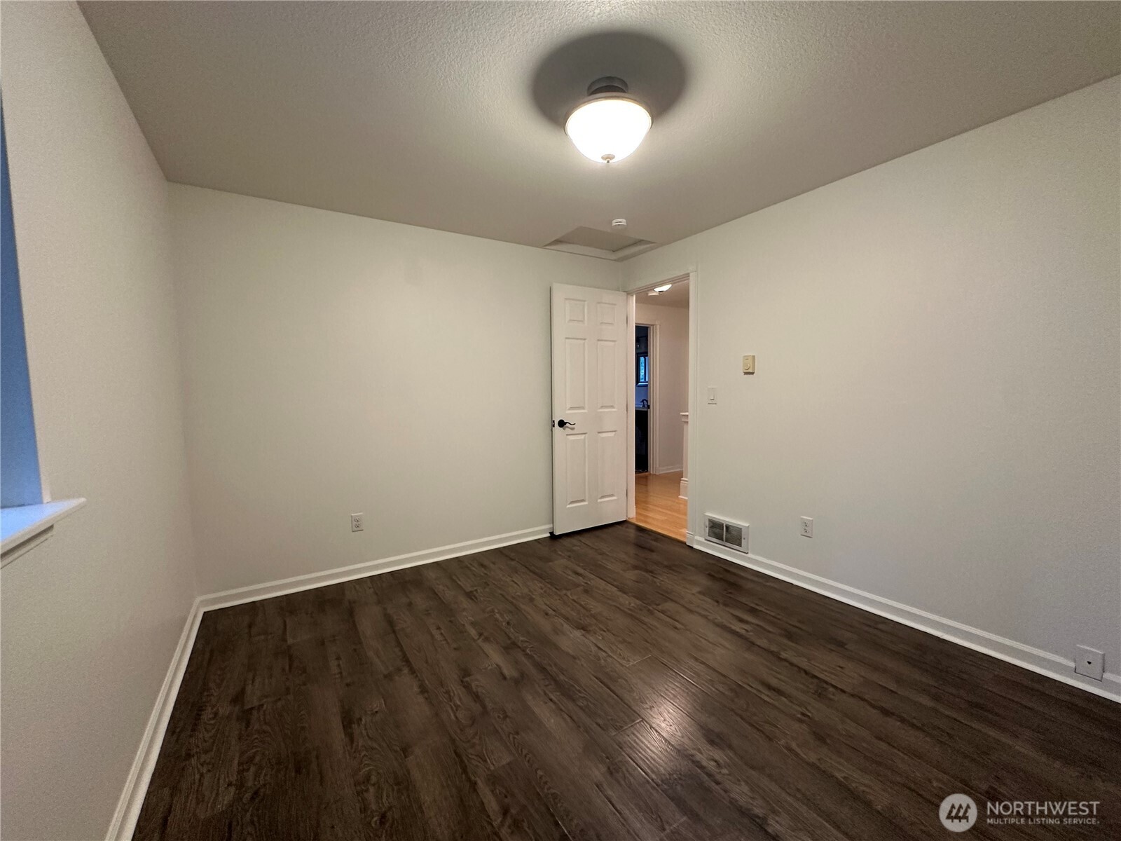 7423 Ebbert Drive Property Photo 20