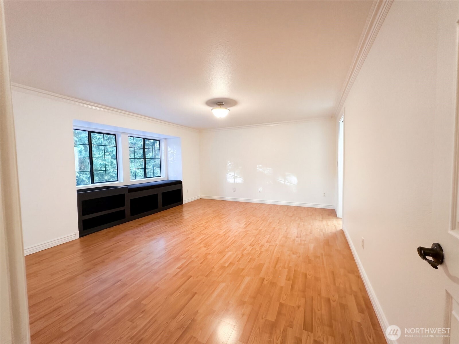 7423 Ebbert Drive Property Photo 21