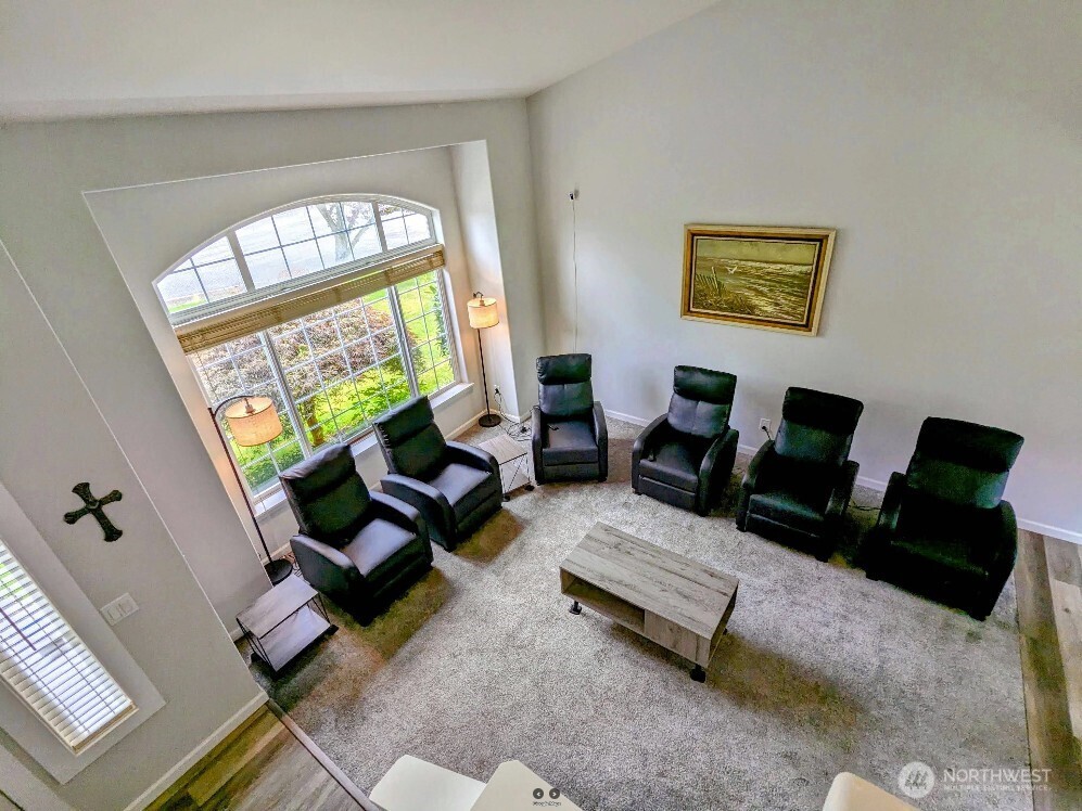 7126 58th Property Photo 6