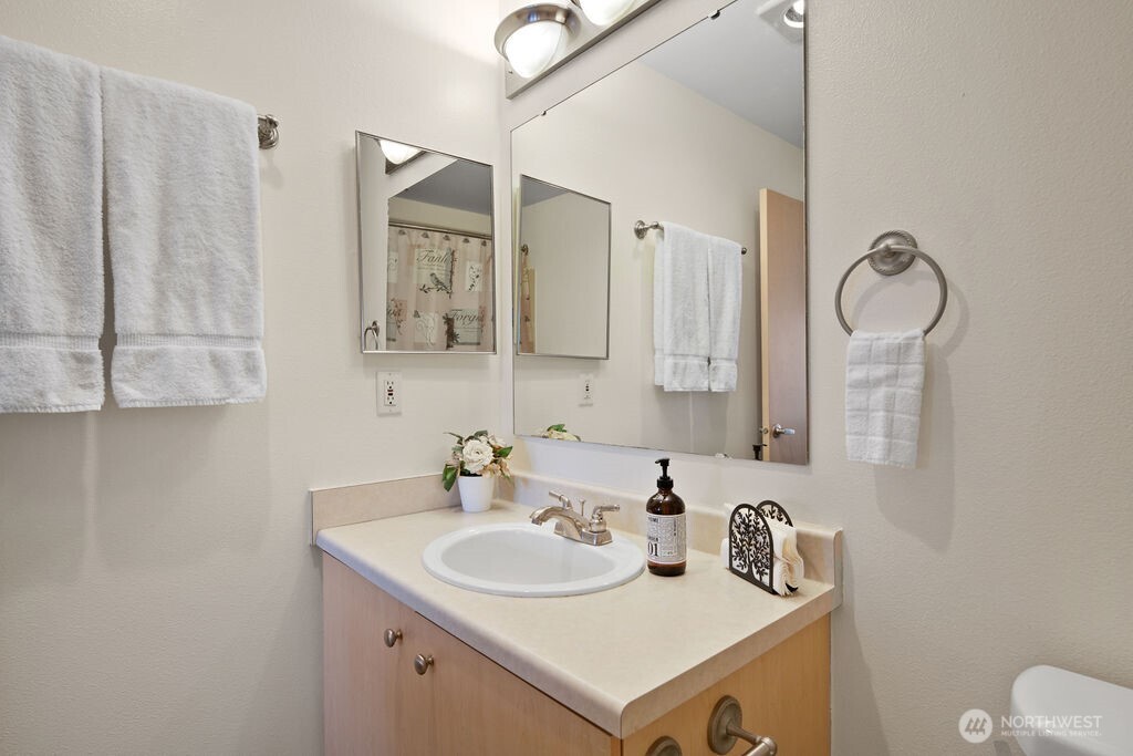 2818 Grand Avenue B501 Property Photo 16
