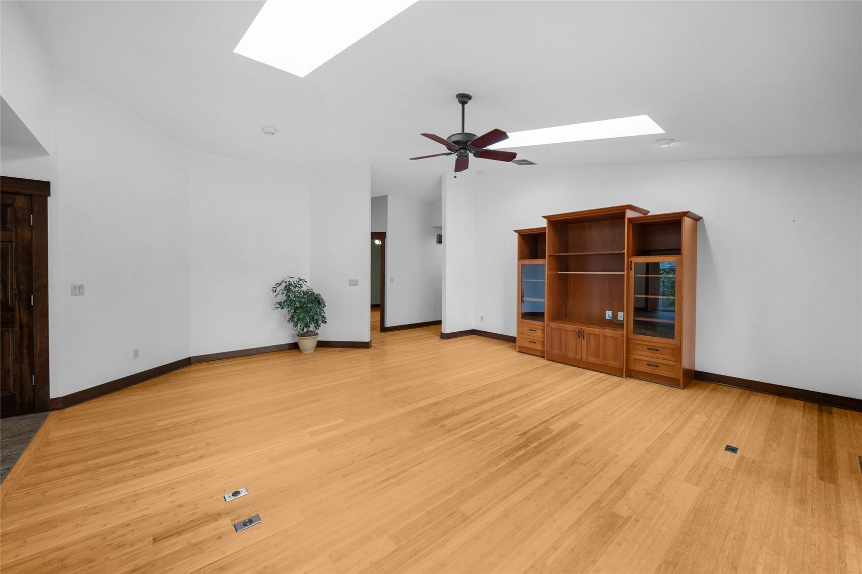 4119 41st Loop Property Photo 15