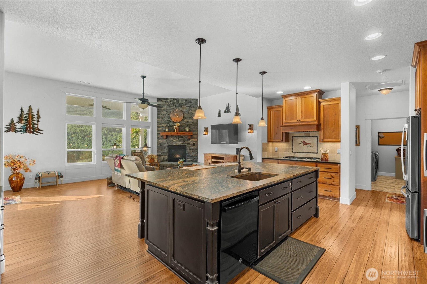 232 Rapids Drive Property Photo 9