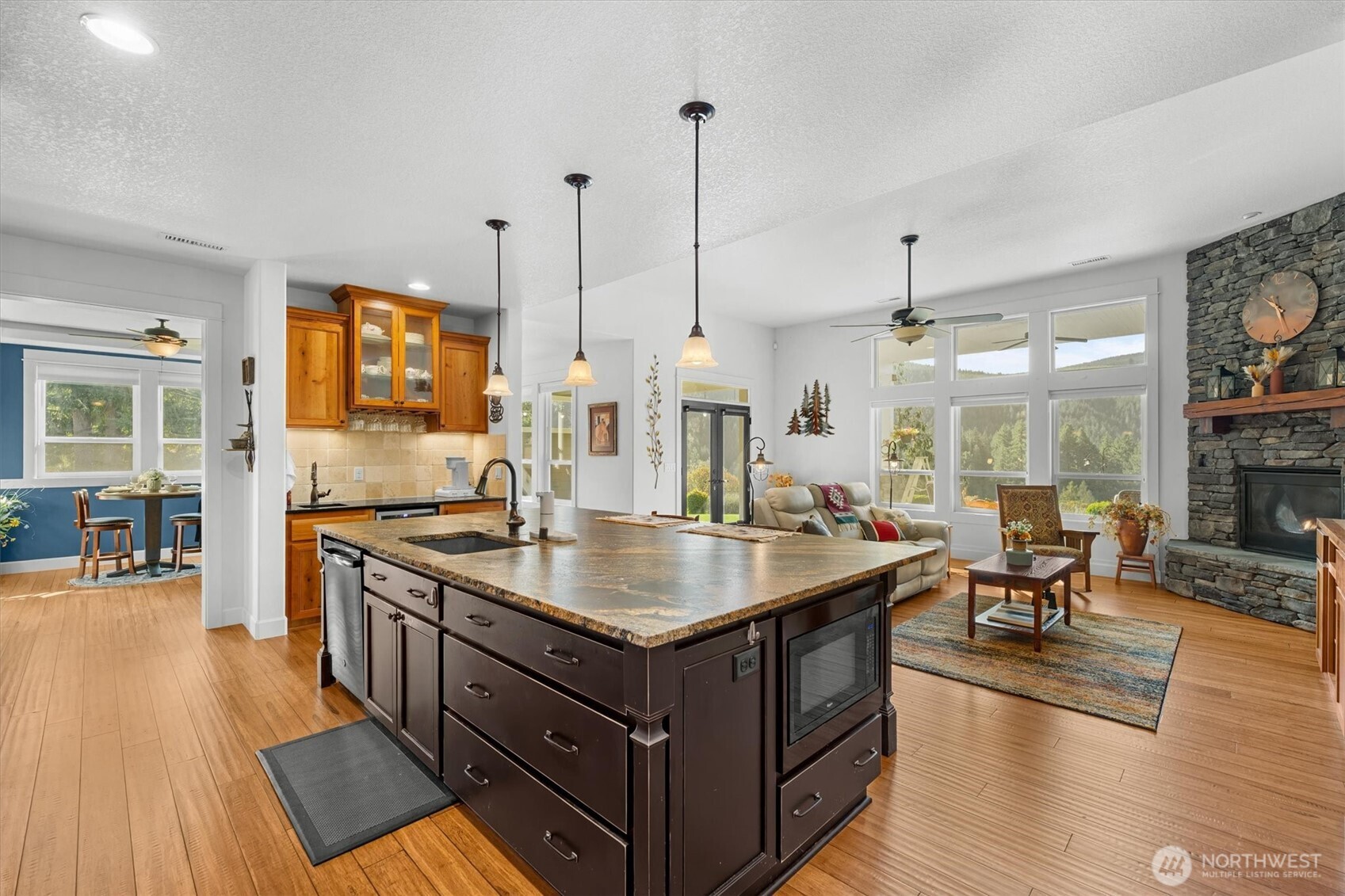 232 Rapids Drive Property Photo 10