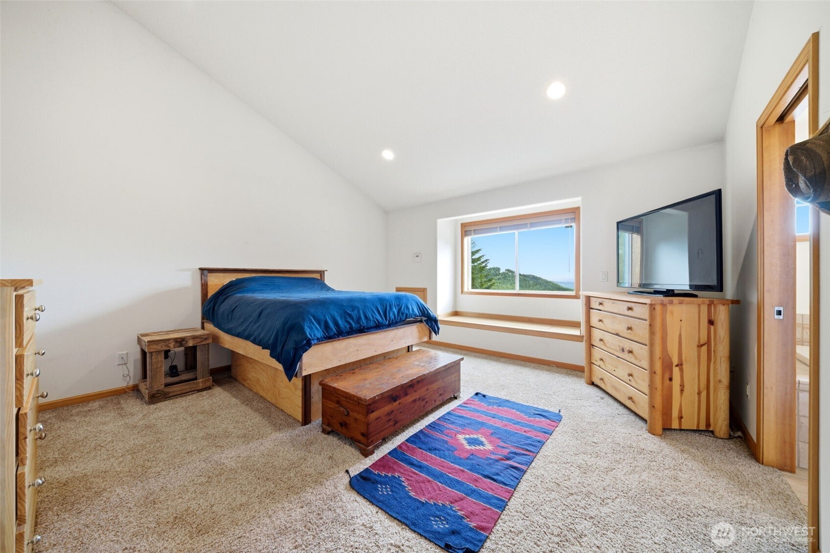 966 Lookout Road Property Photo 11