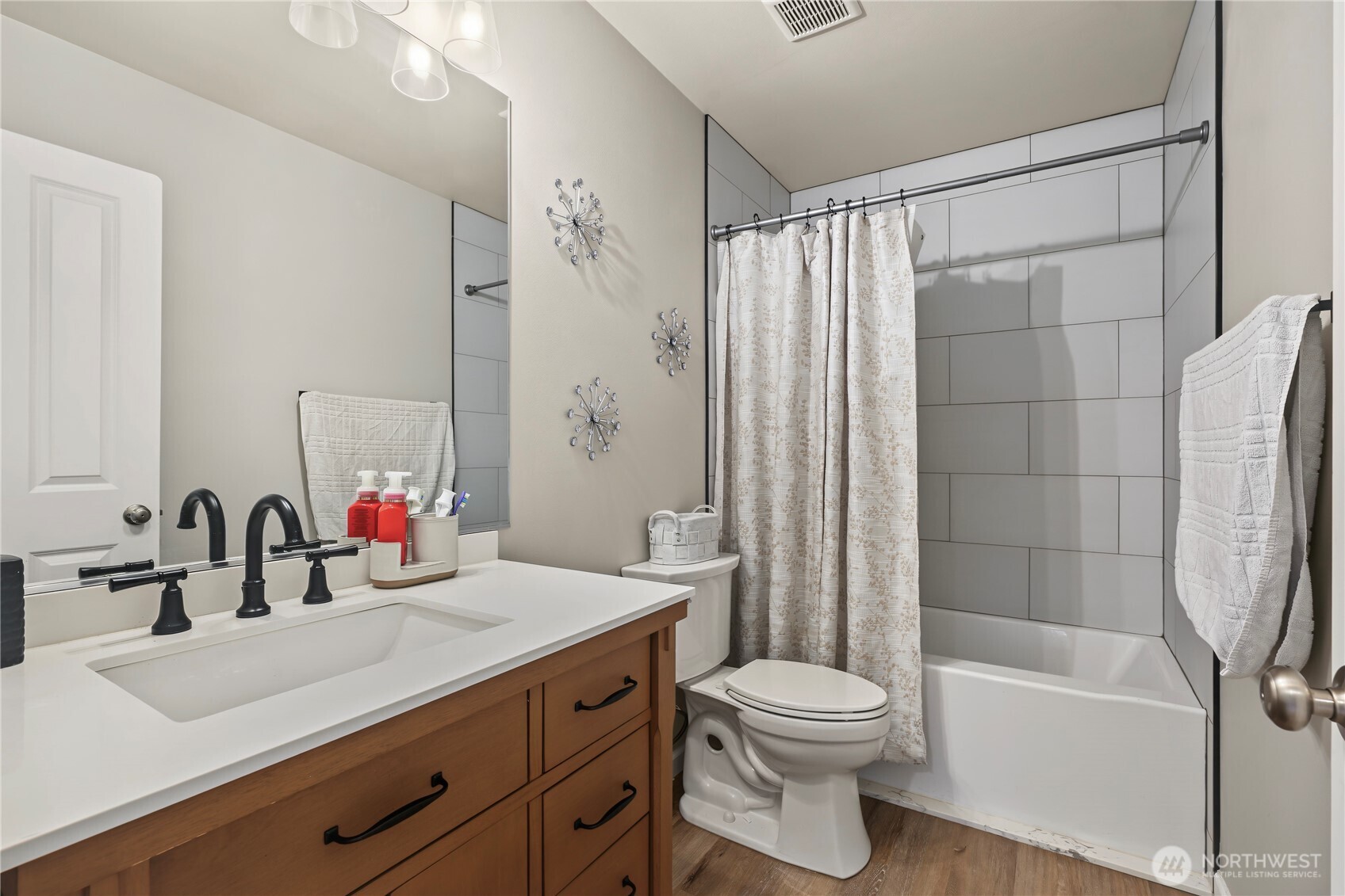 7600 Brianna Court Property Photo 16