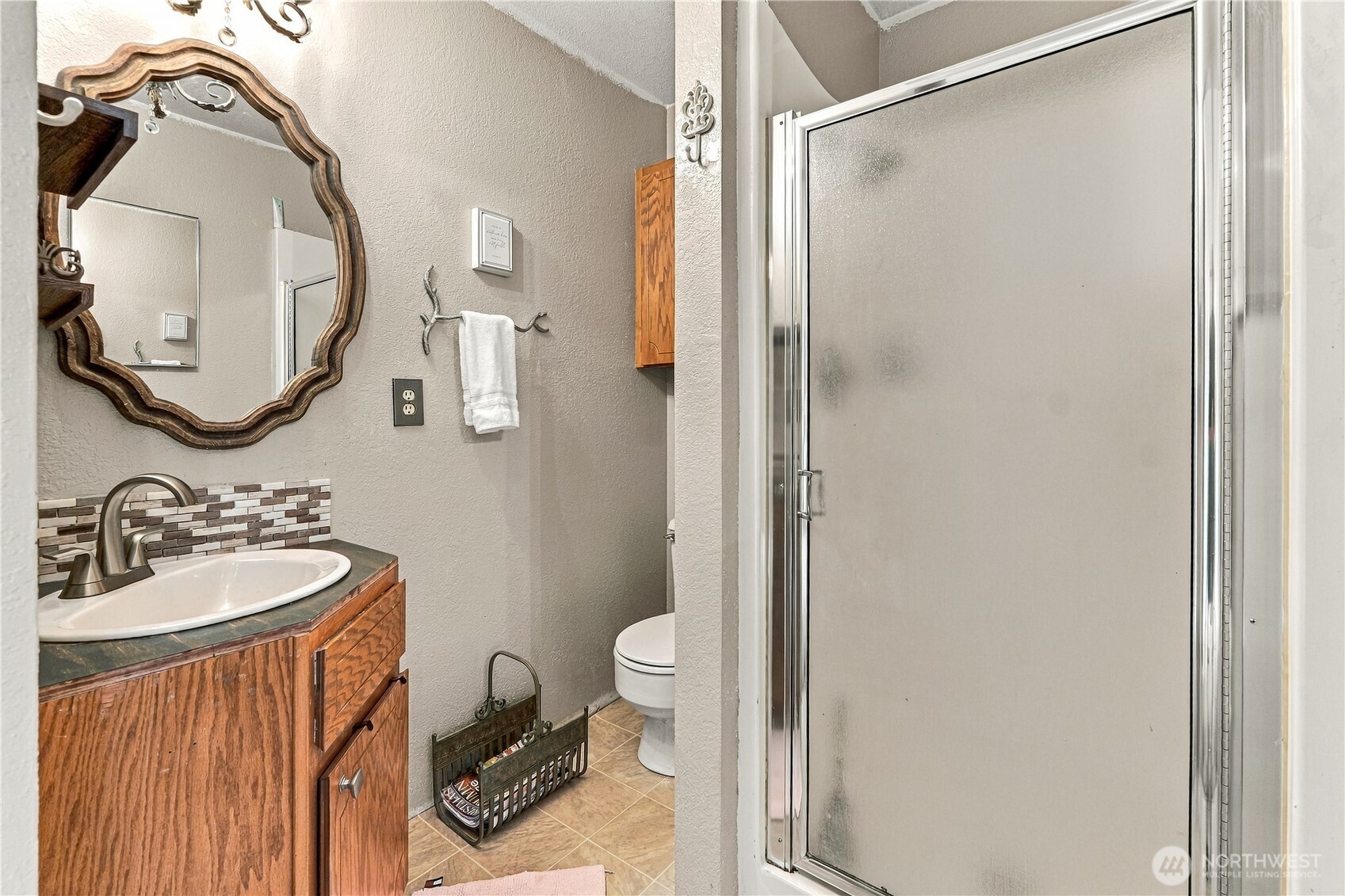 2567 Lemaister Avenue Property Photo 20