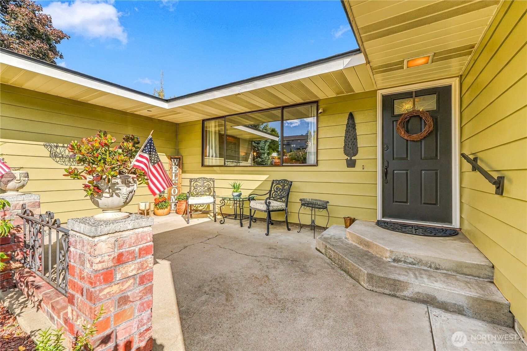 2567 Lemaister Avenue Property Photo 24