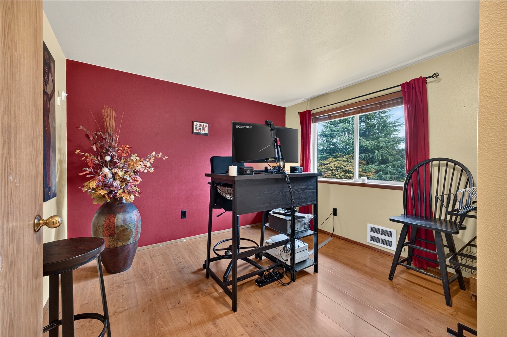 16610 4th Drive Property Photo 12