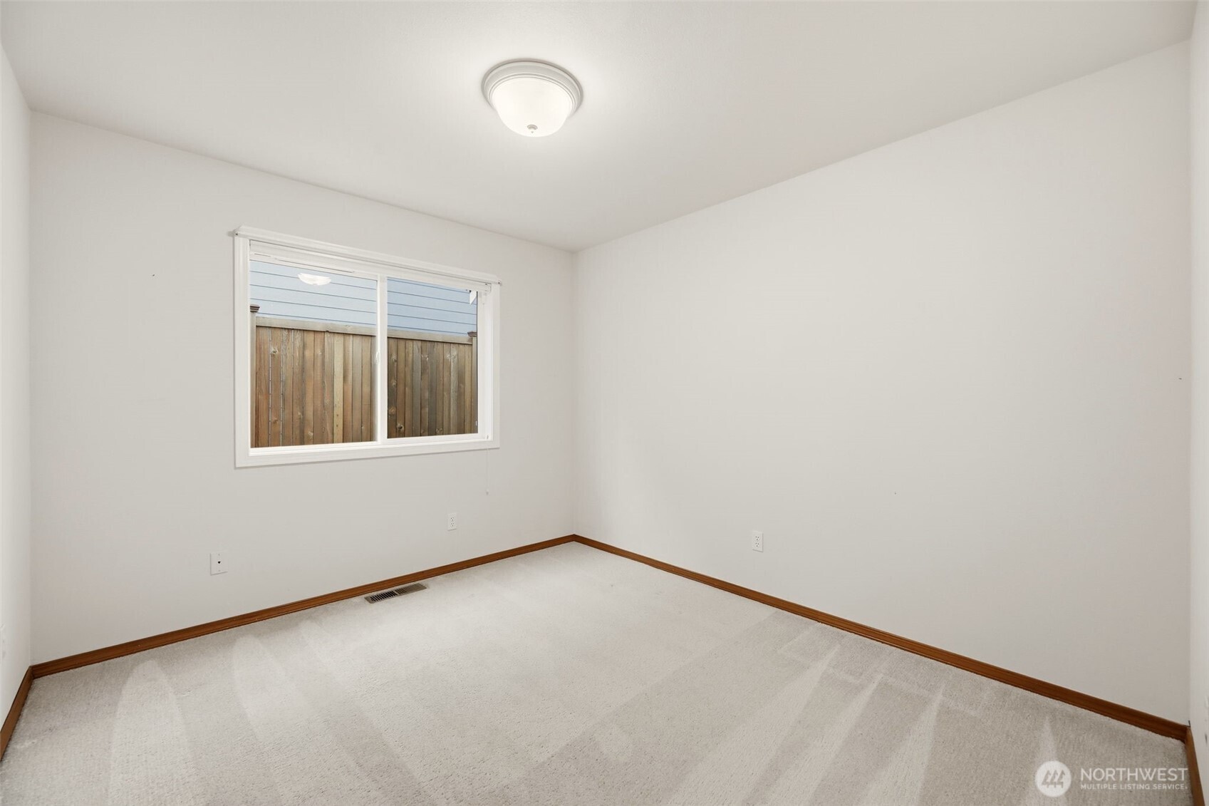 10925 51st Avenue Property Photo 28