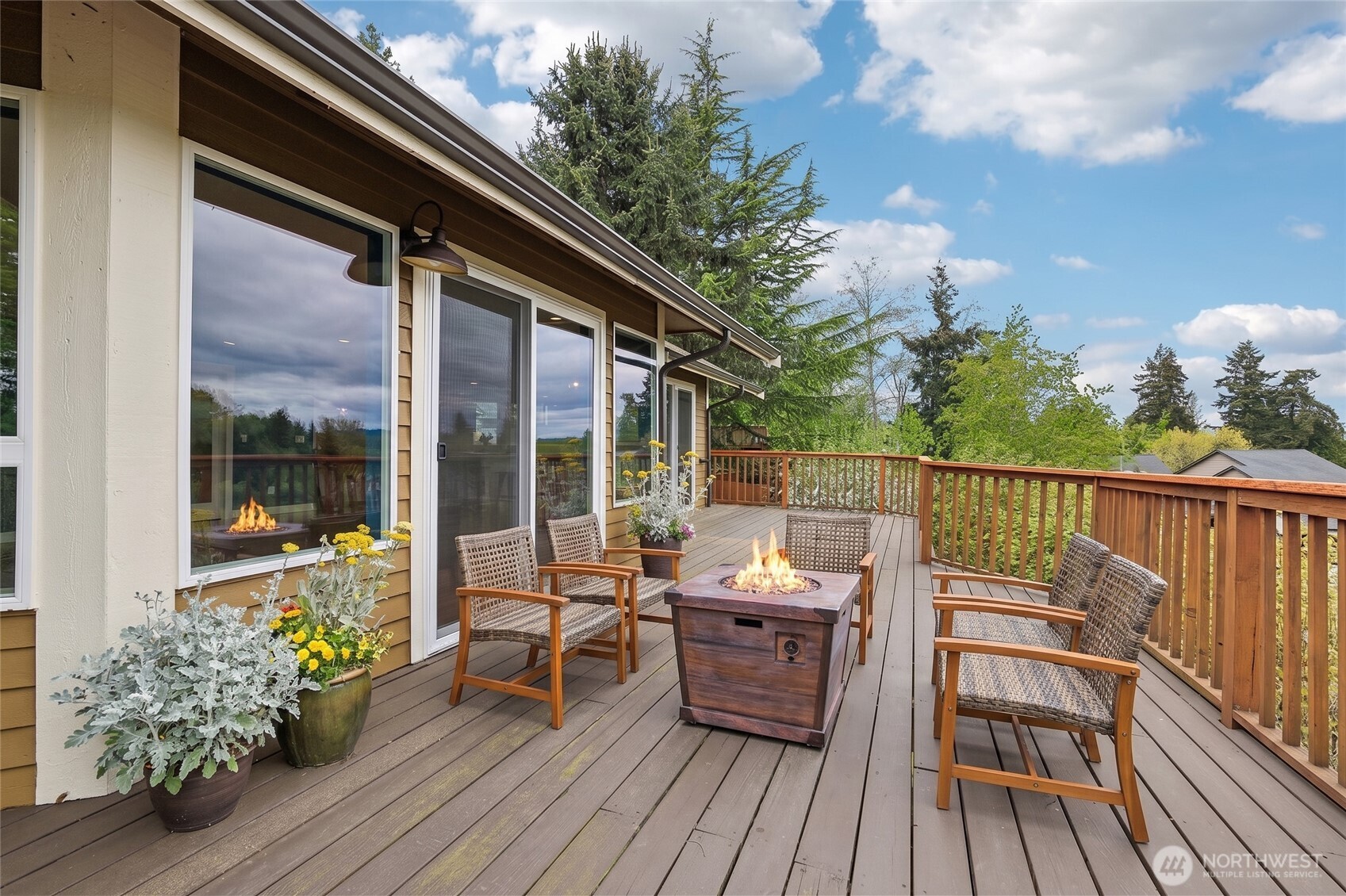 709 22nd Street Property Photo 5