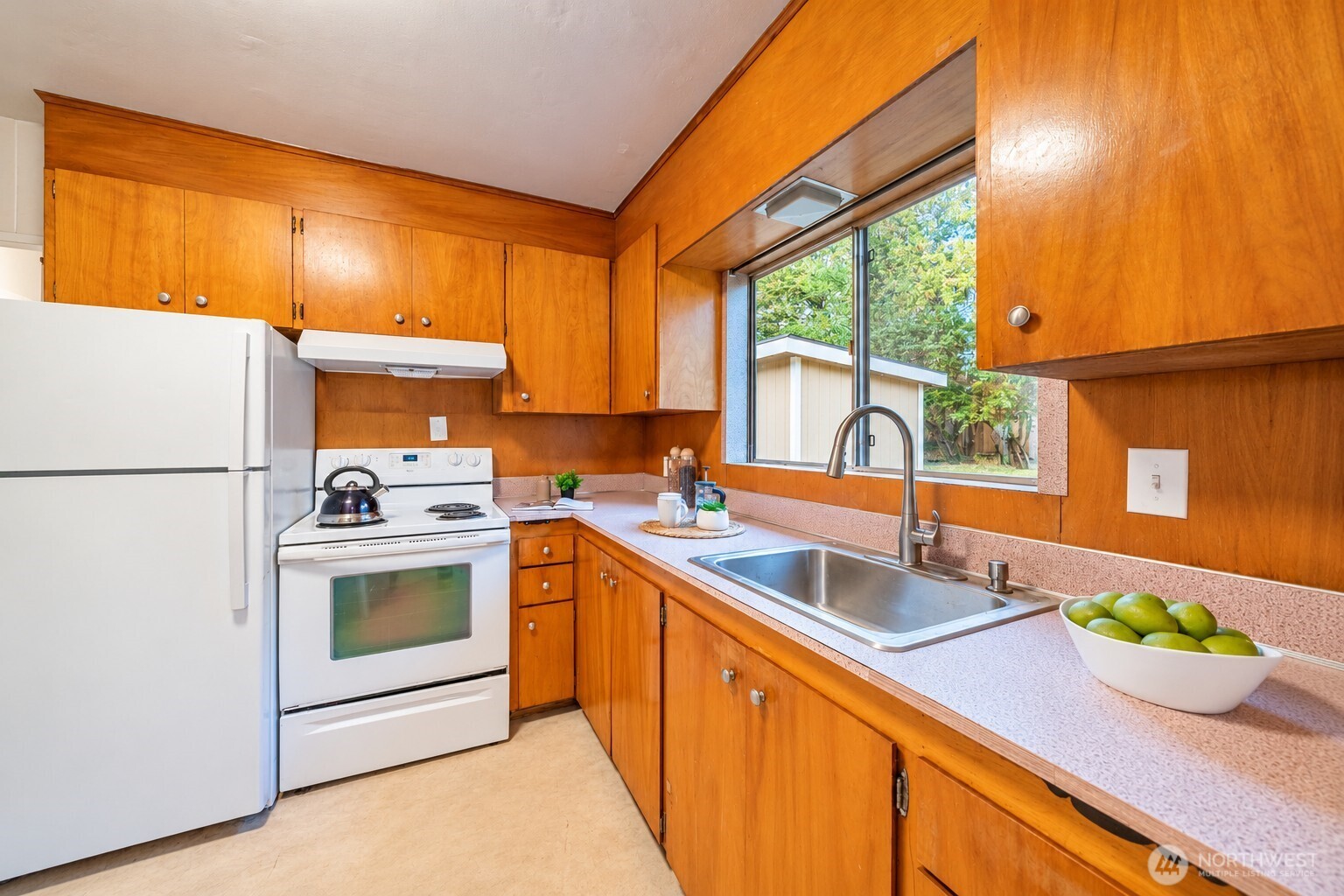 5522 Ne 193rd Street Property Photo 8
