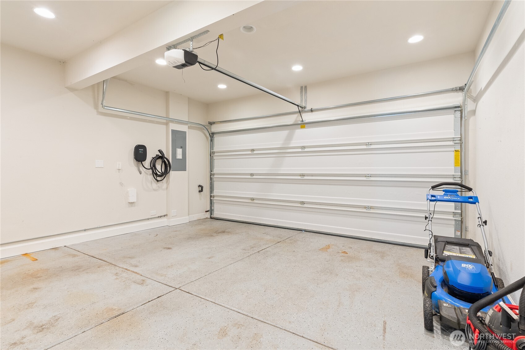10203 Messner Avenue Property Photo 35