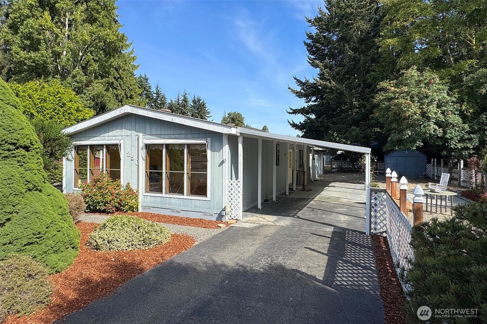 250 Heather Circle Property Photo 1