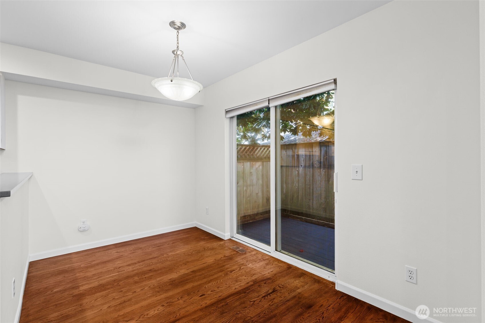 11611 Ne 90th Street Property Photo 9