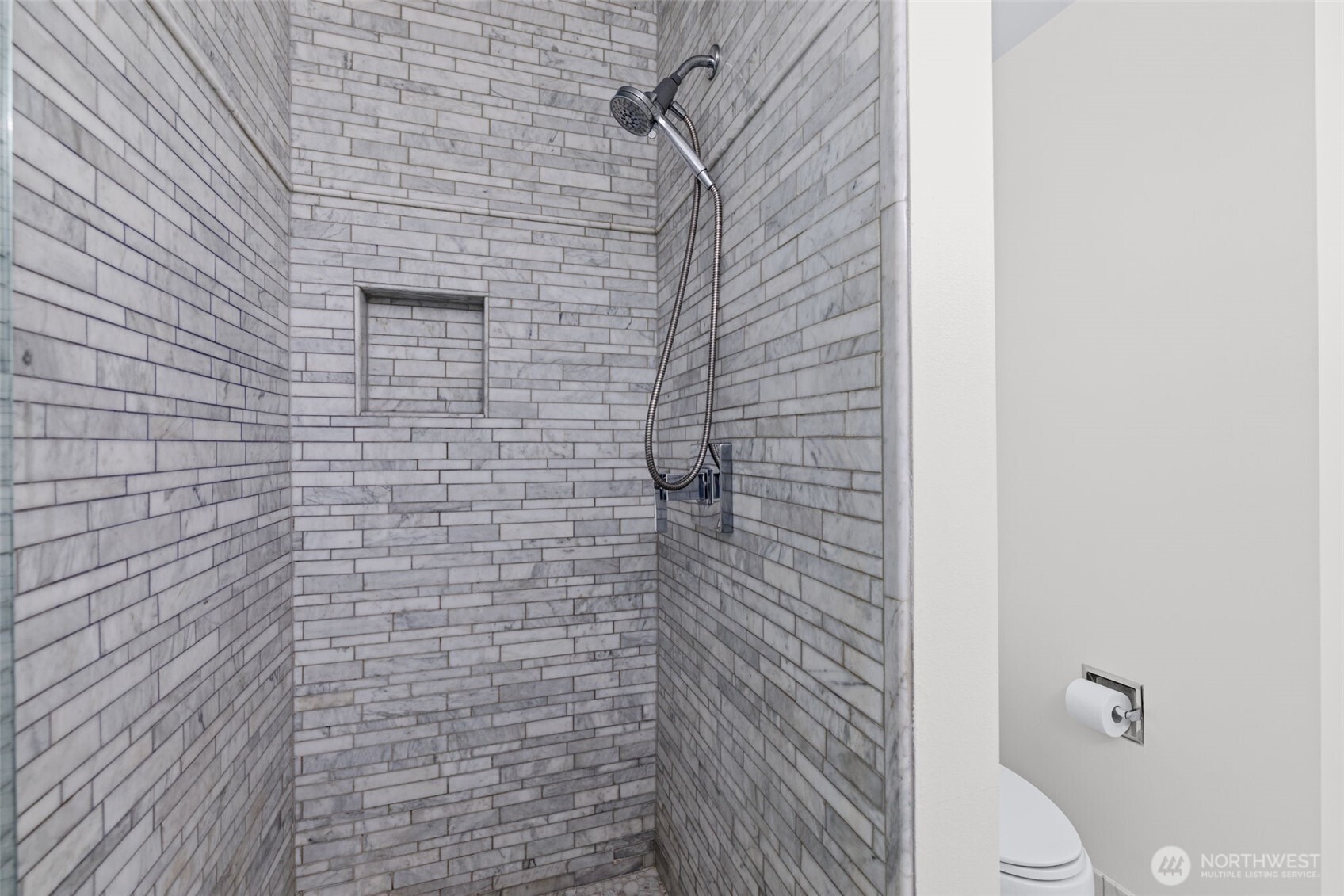 11611 Ne 90th Street Property Photo 24