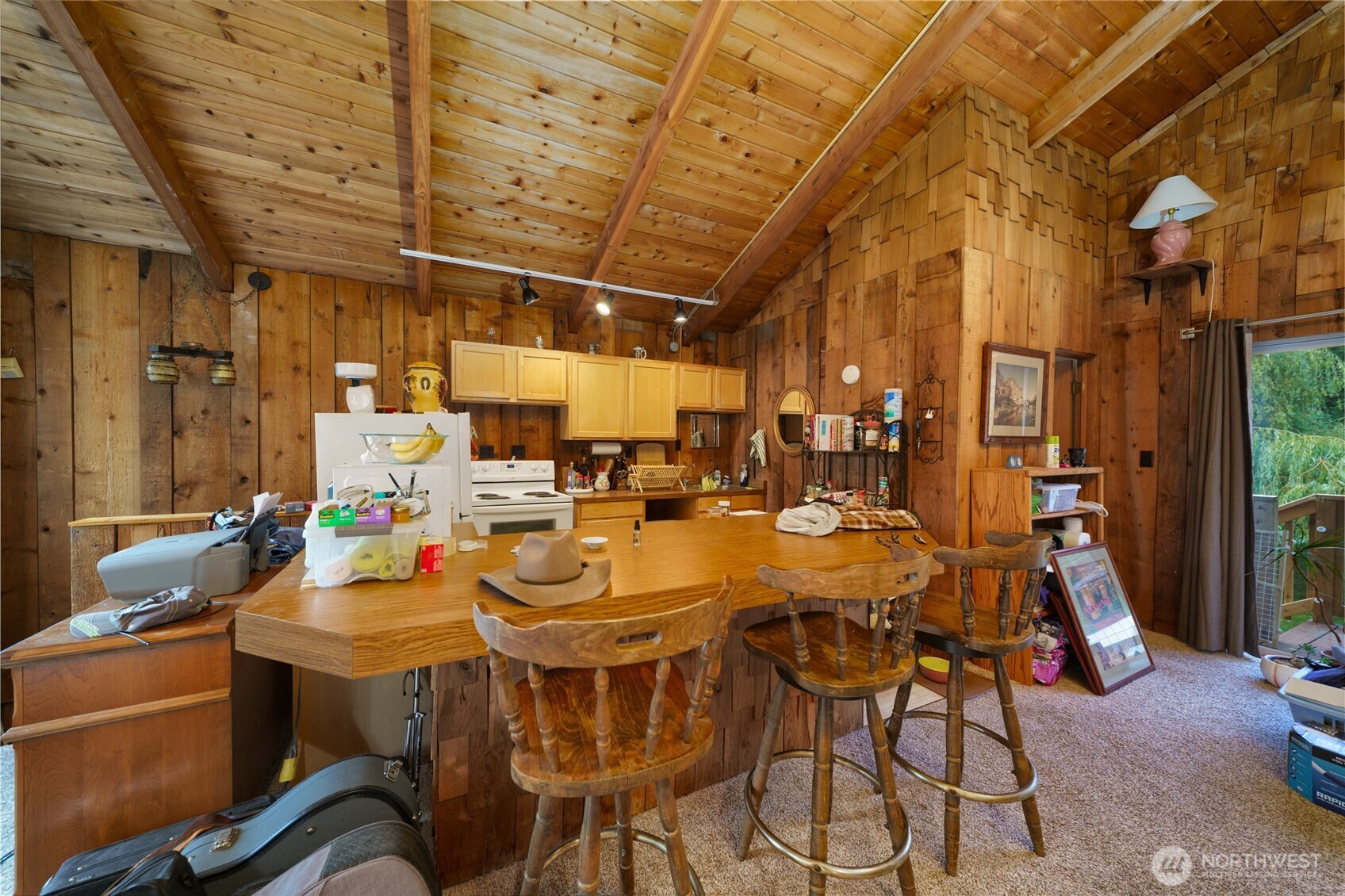 16674 Mountain View Road Property Photo 23
