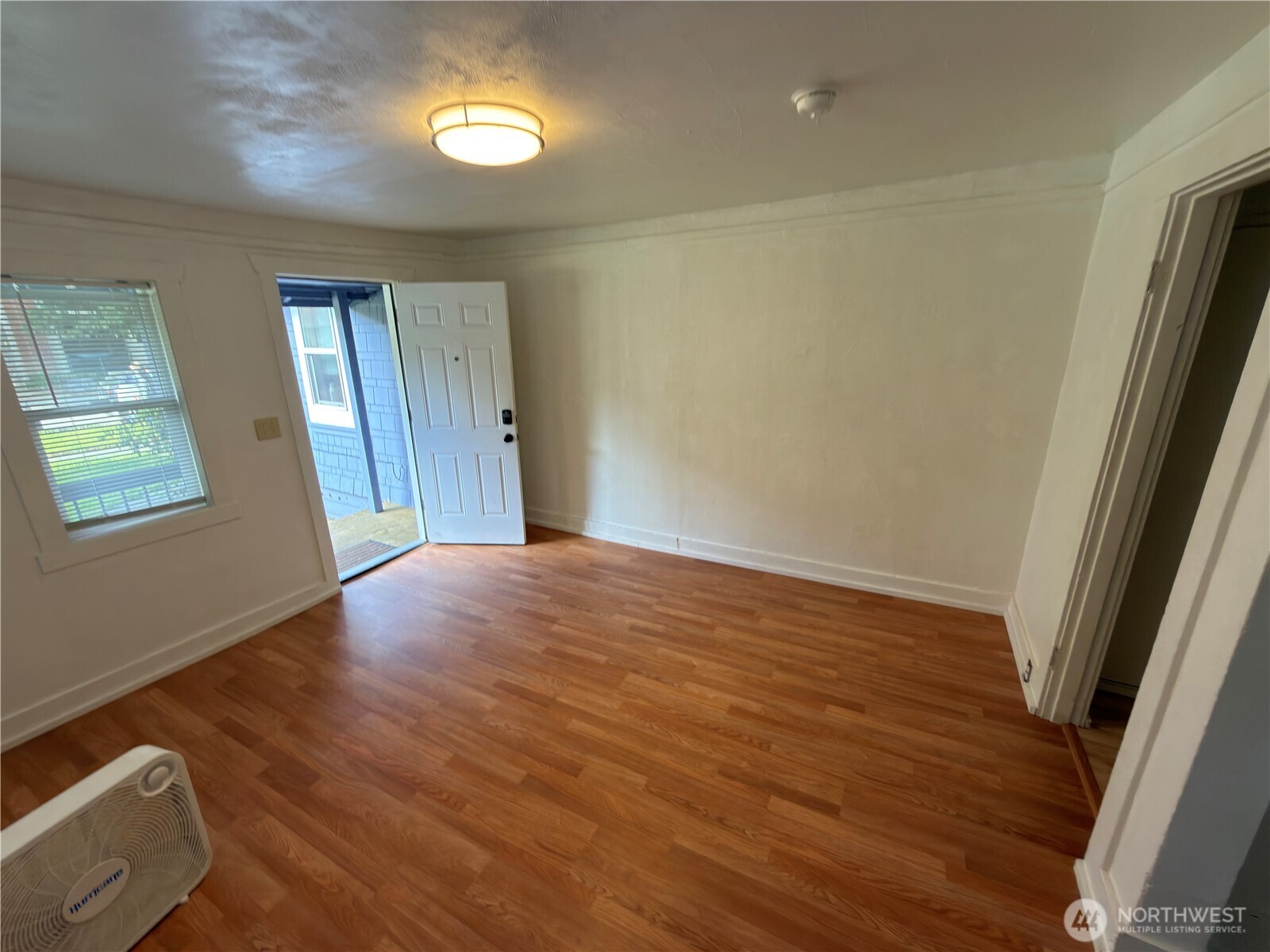 1409 Nw 54th Street Property Photo 11