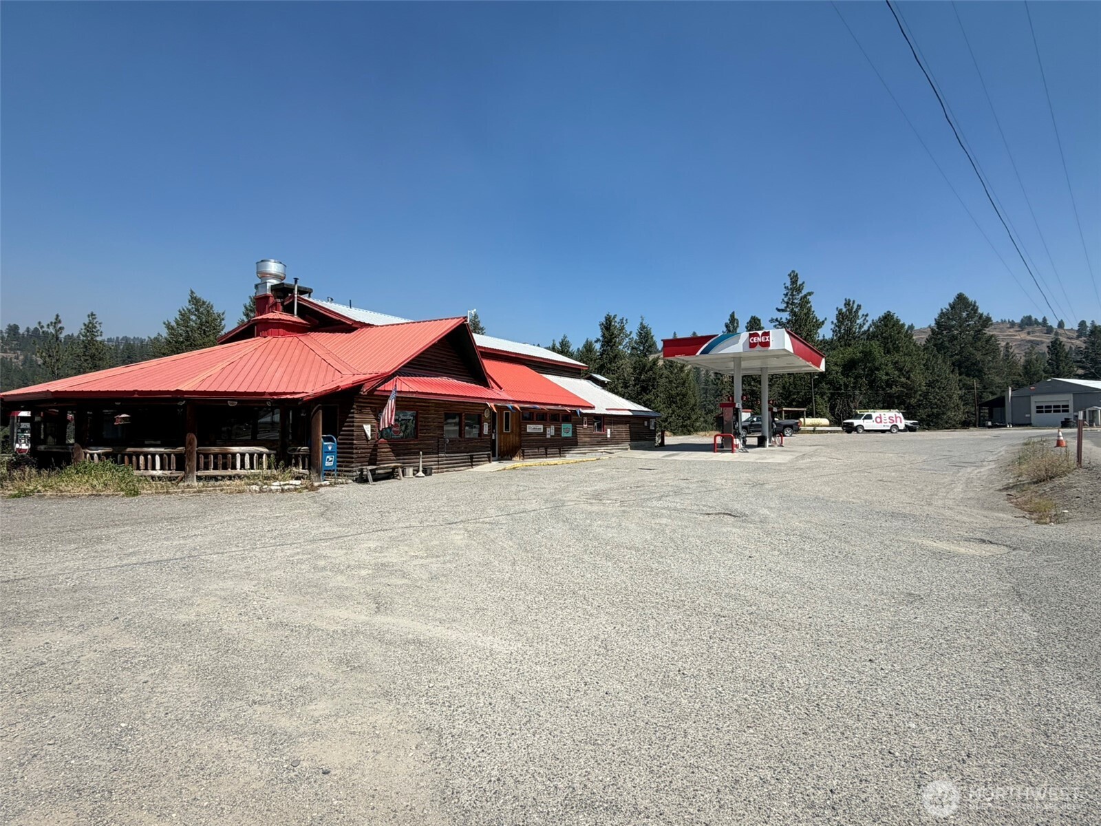 16267 Hwy 21 Property Photo 3
