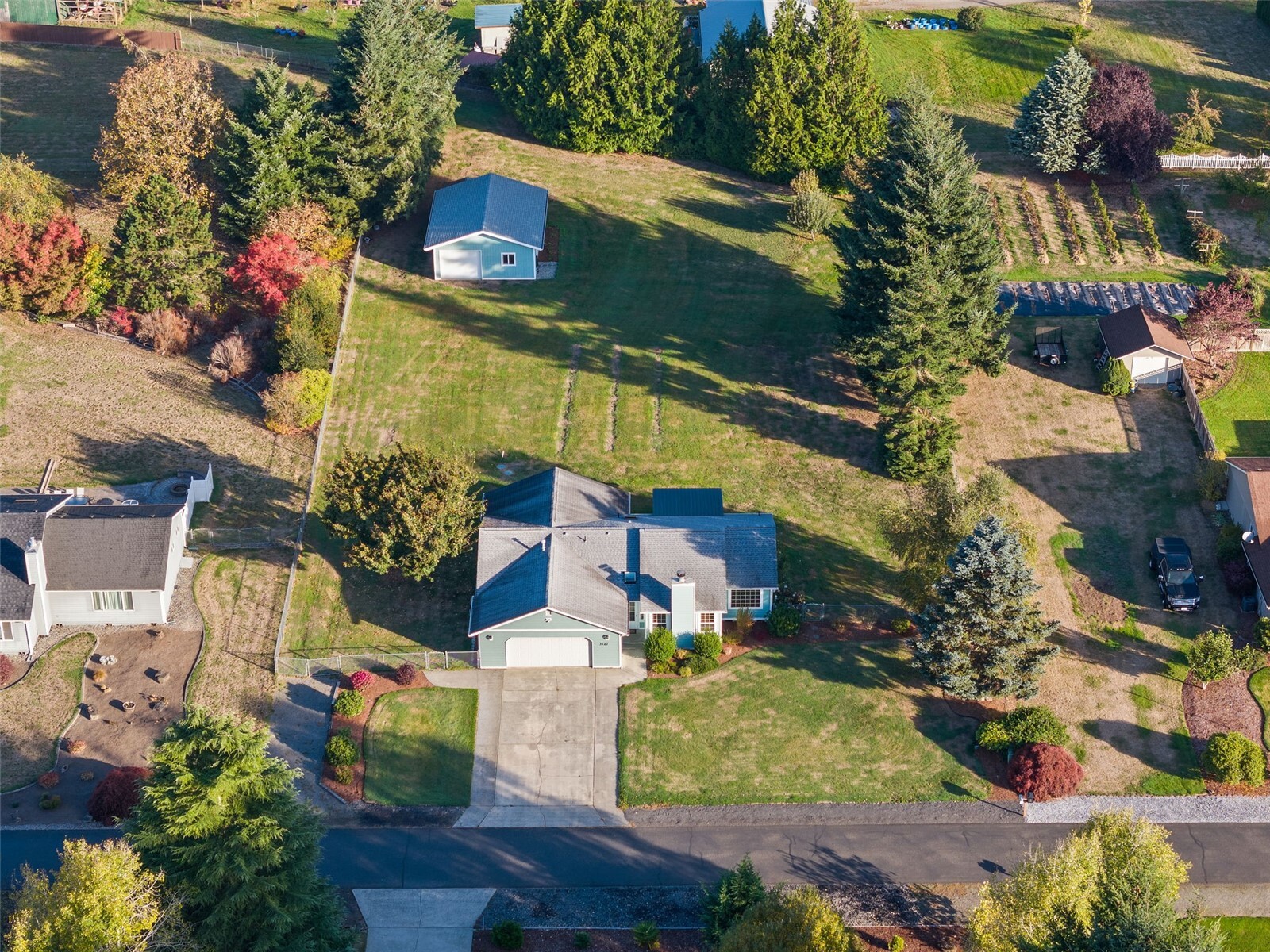 3727 Prairie Avenue Property Photo 3
