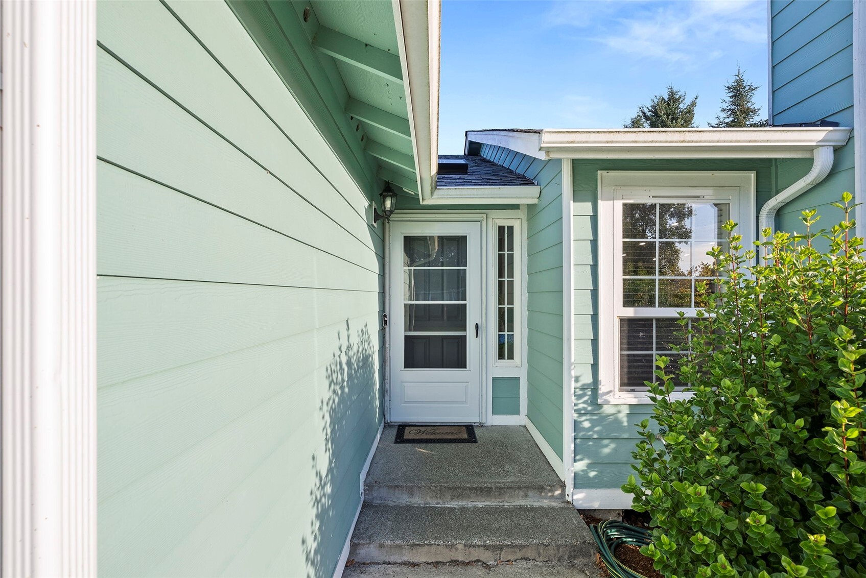 3727 Prairie Avenue Property Photo 4