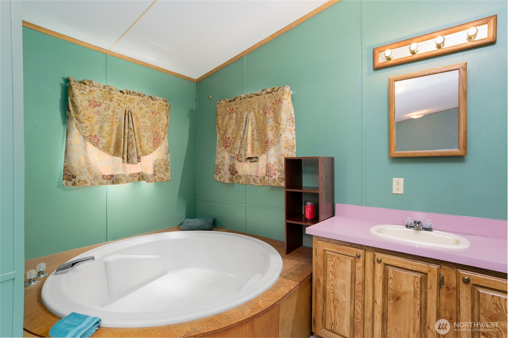 24893 Hansen Creek Road Property Photo 32