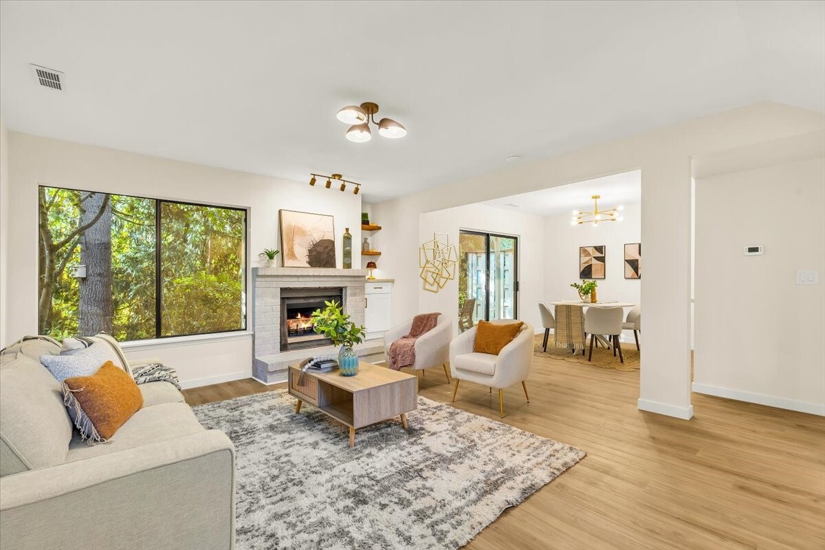 16020 Village Green Drive B Property Photo 6