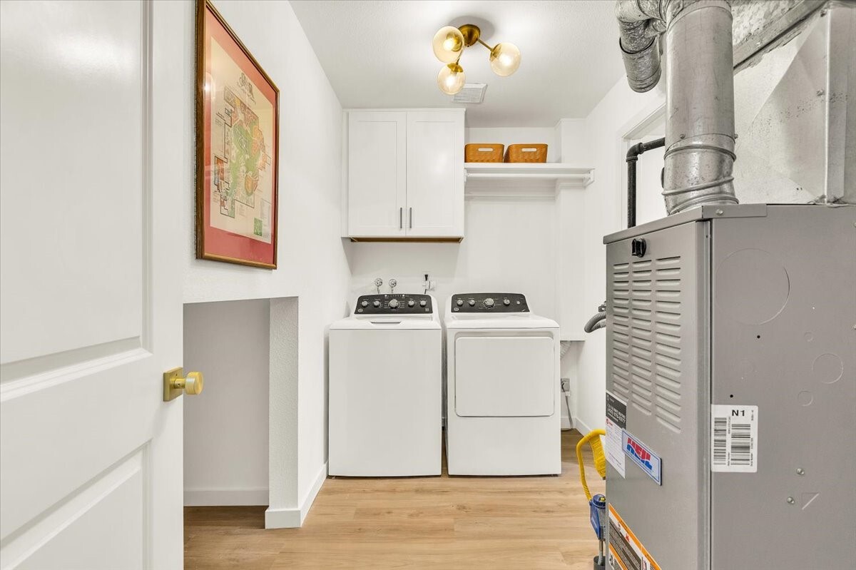 16020 Village Green Drive B Property Photo 39