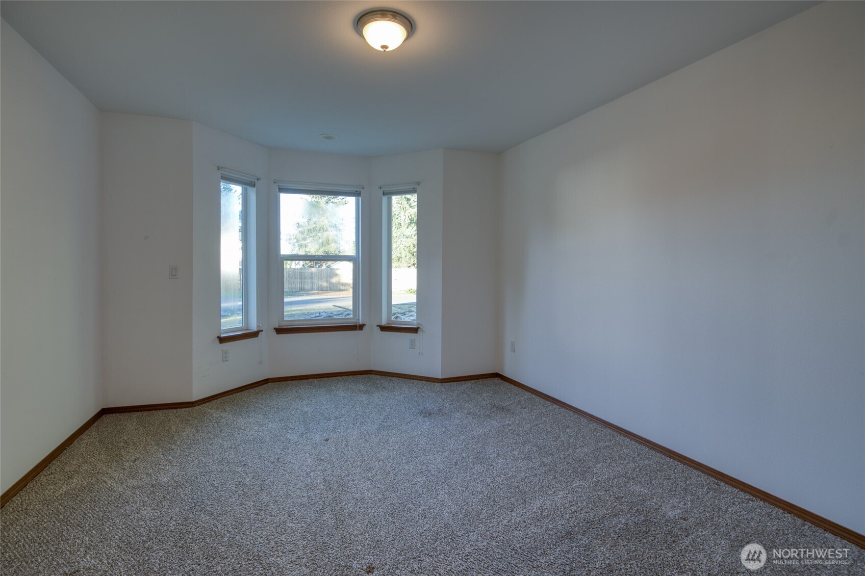 516 Canal Drive Property Photo 11