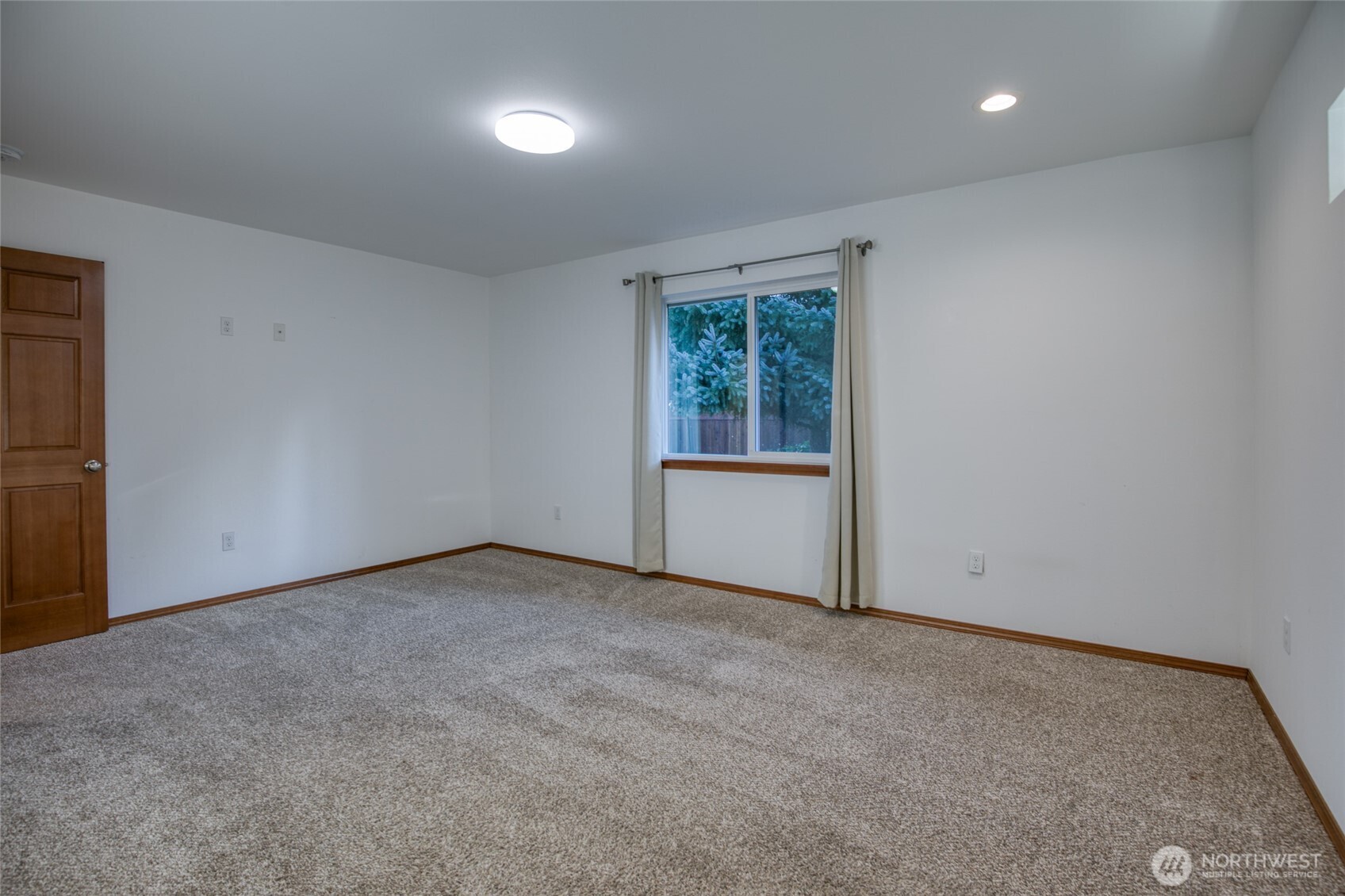 516 Canal Drive Property Photo 21