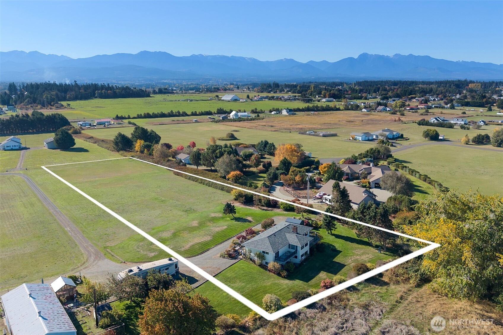 1434 Marine Drive Property Photo 2