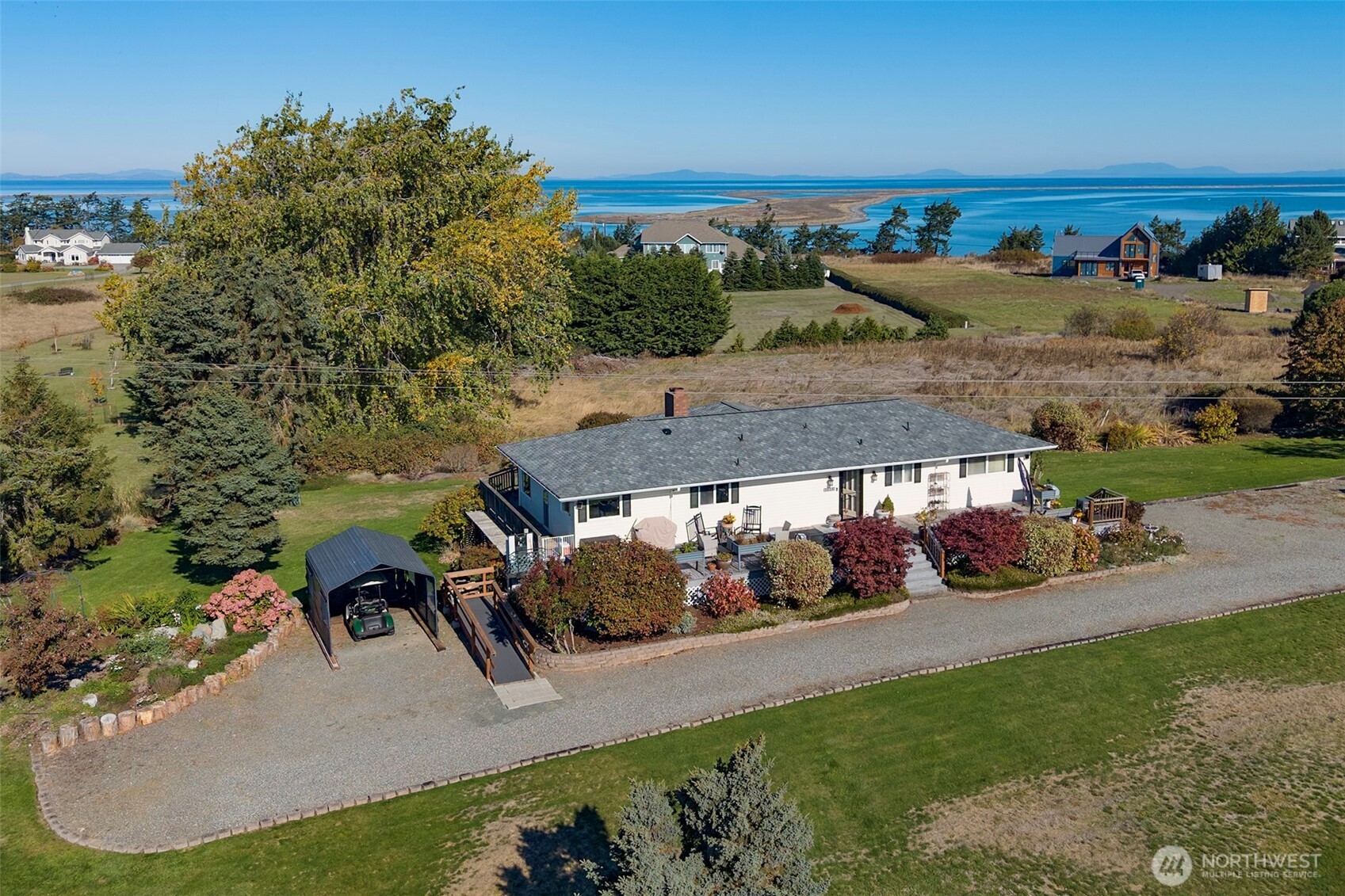 1434 Marine Drive Property Photo 4