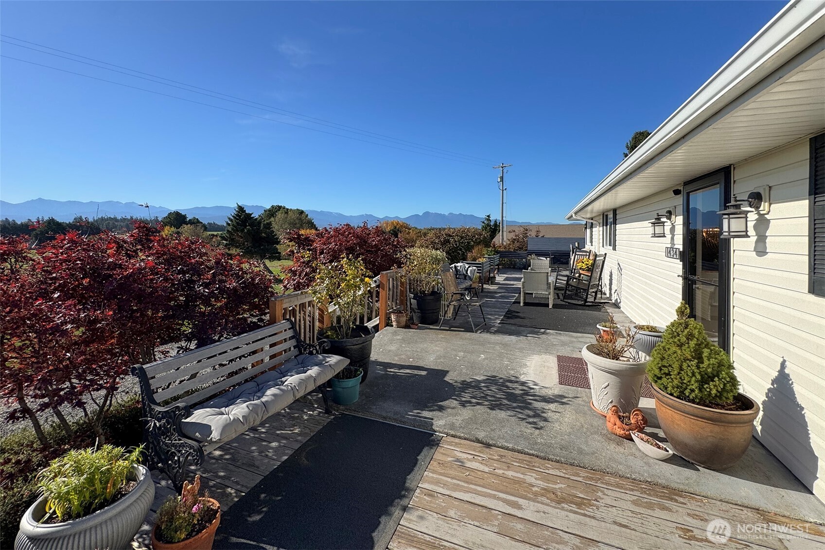 1434 Marine Drive Property Photo 5