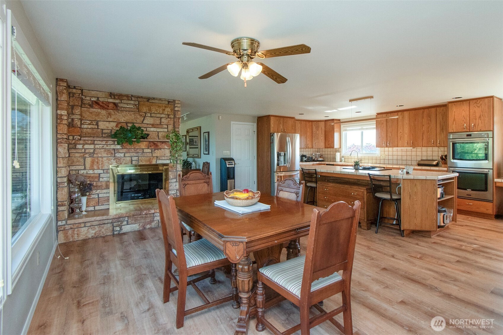 1434 Marine Drive Property Photo 13