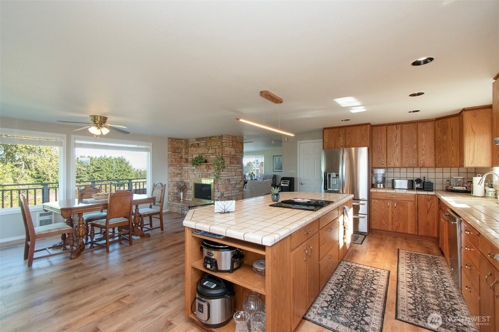 1434 Marine Drive Property Photo 16