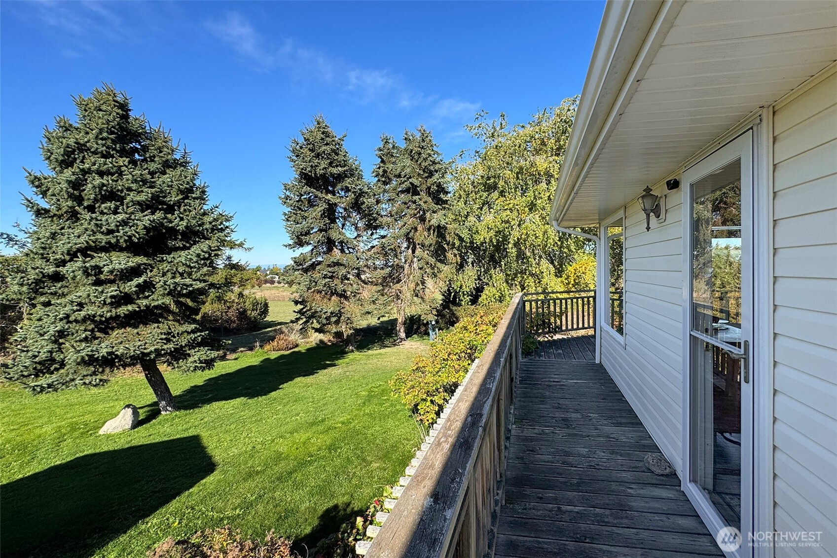 1434 Marine Drive Property Photo 17