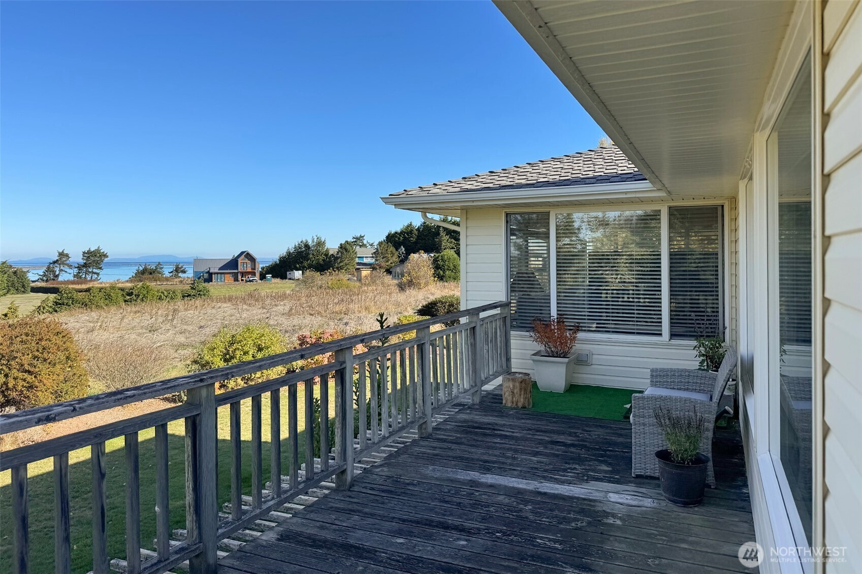 1434 Marine Drive Property Photo 18